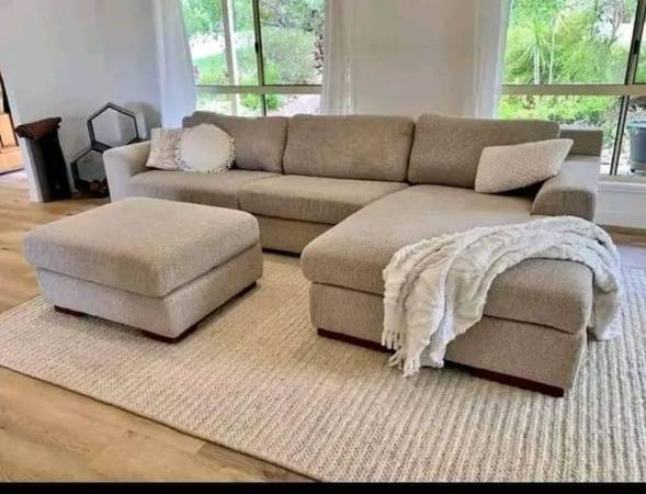 Sofa With Ottoman 1
