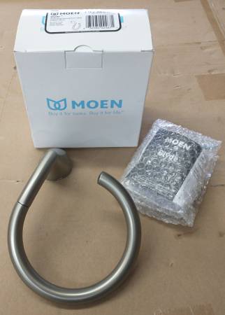 NEW Moen Glyde Bathroom Towel Ring Brushed Nickel 1