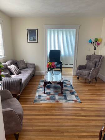 $2,850 / 2br - Watertown 2Beds,1Bath63620245330179121