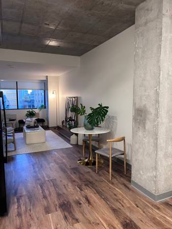 $2,089 / 1br - 372ft2 - RARE VACANCY in 1060 Bishop Apartment!63686745415171121