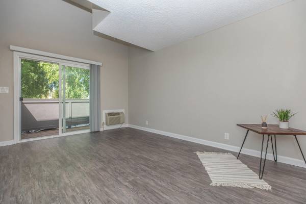 $2,250 / 1br - 720ft2 - Dishwasher, Assigned Parking, Ceiling Fans (concord / pleasant hill / martinez)63860996701953122