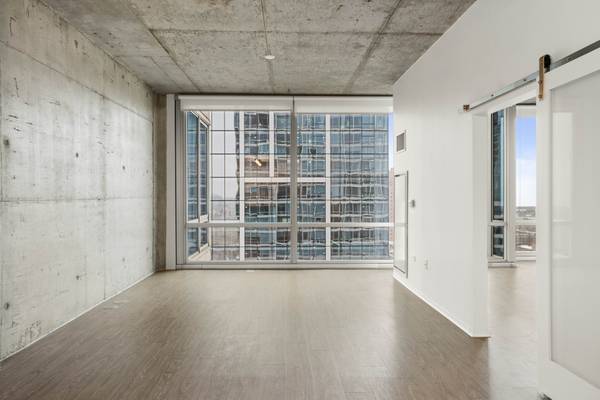 $2,300 / 1br - Perfectly Stated-One Bedroom, W/D, Gym, Outdoor Lounge-South Loop (South Loop)63959874554114122