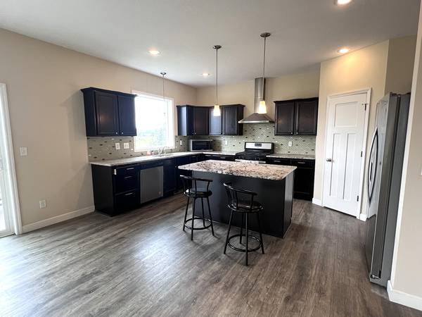 $3,350 / 4br - 2552ft2 - Hermosa casa de cuatro+habitaciones en Woodbury (North End)63868697403521122