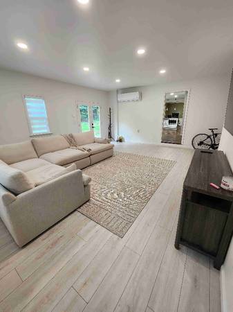 $3350.00 / 4br - 2000ft2 - Cozy family home in a great neighborhood. Fully Renovated63963859193218123