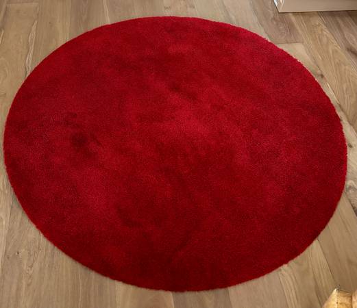 Red Rug 1