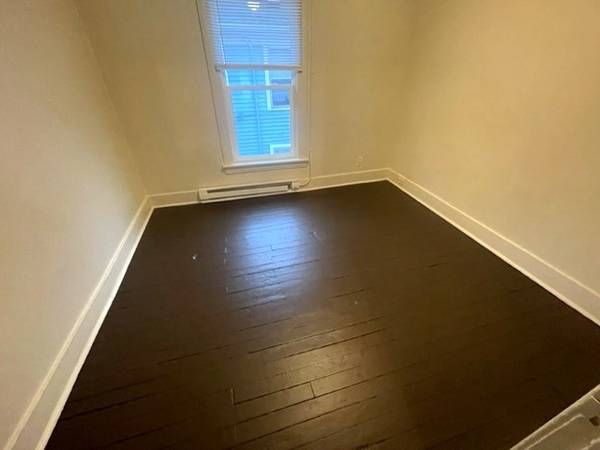$825.00 / 2br - 1409 Carl Ave Upper63813311398659123