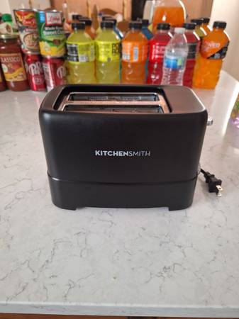 Compact 2 Slice Toster 1