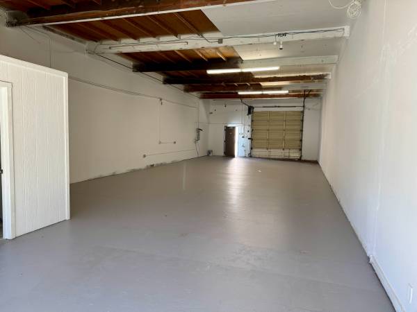 $3,475 / 1617ft2 - Warehouse Condo For Lease (brisbane)63806863219459120