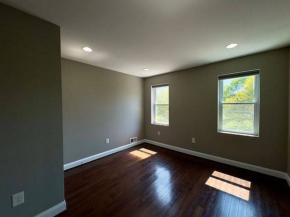 $850 / 1br - in Hayward CA, Covered parking, 1 bedroom (hayward / castro valley)64000748557314121