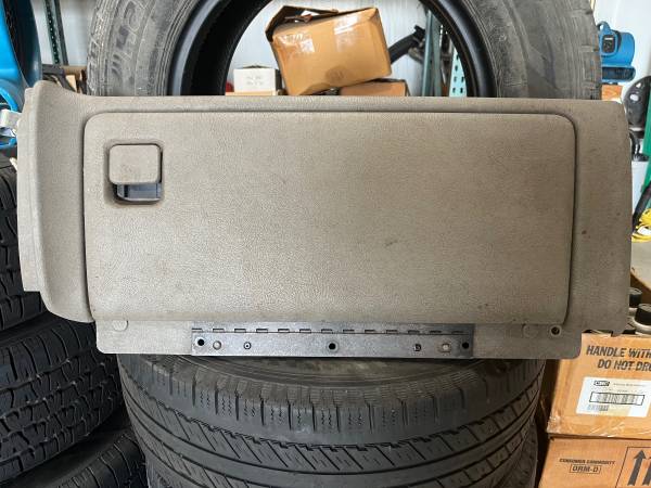 02 Tahoe used parts 1