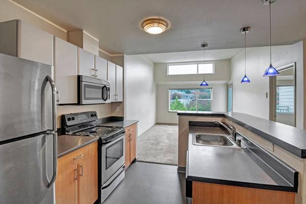 $2,373 / 1hab - 637ft2 - en Seattle WA, 1 Habitación, Soportes para bicicletas (620 North 34th Street, Seattle, WA)63850642568579123