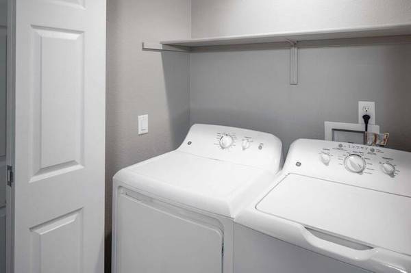 $1,755 / 2br - 884ft2 - Apply today, Move in tomorrow! Come tour your new home today! (Crescent Village)63373544212867124