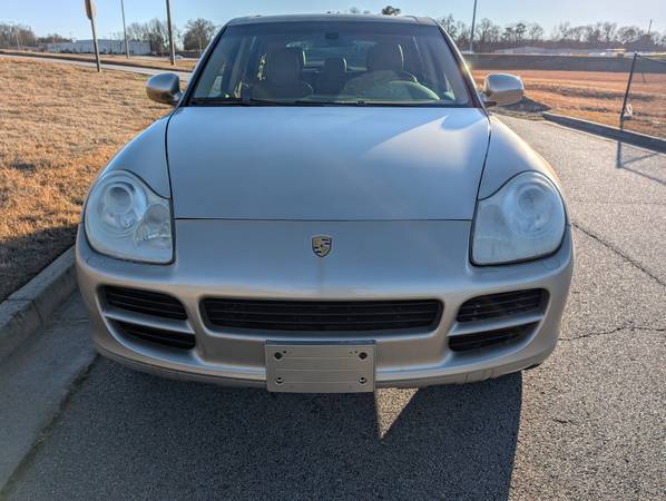 2006 Porsche Cayenne S turbo completamente equipado en excelentes condiciones. - $6,200 (Loganville)63620623879427122