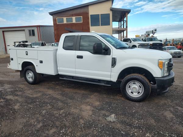 2017 Ford F-250 Ex Cab 4wd Service Truck 1