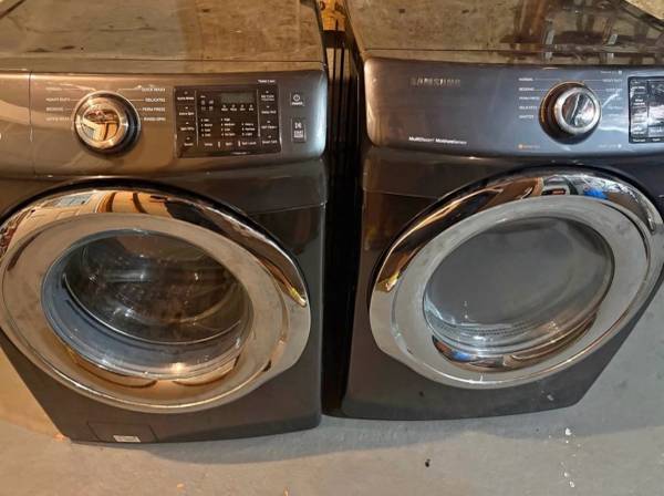 Samsung Front Load Washer and Dryer Set 1