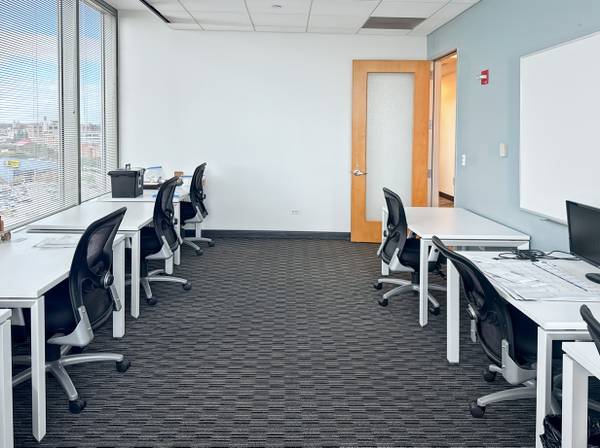 $339 Need to stop working from home? Get a Dedicated Desk at Lincoln Park! (Lincoln Park)64041808356481120