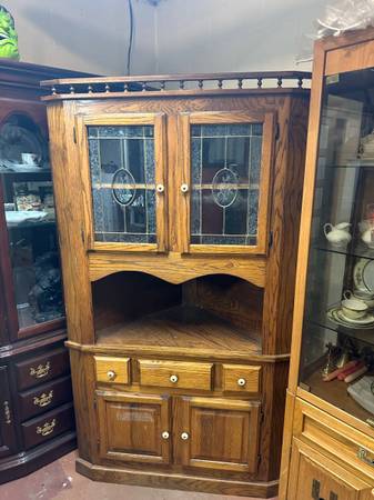 Large Oak Corner Cupboard China Display Hutch 1