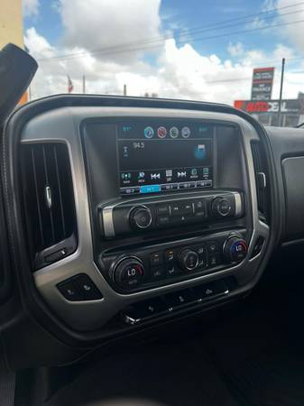 2019 GMC SIERRA - $21 (Miami)63470232004483124