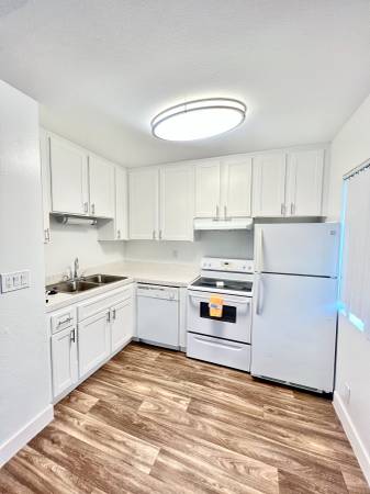 $2,195 / 1hab - 436ft2 - ¡ALQUILER GRATIS EN SEPTIEMBRE @ SAGE VIEW APTS! (Escondido)63701665960579121