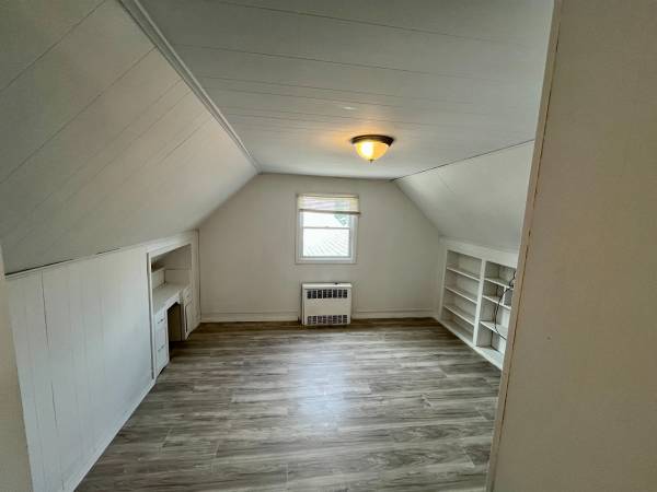 $1,700 / 1br - One bed room apartment for rent (Albertson)63470859211265120