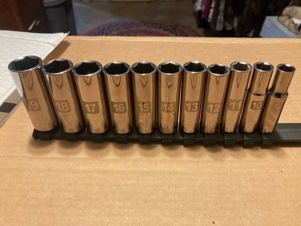 Craftsman Socket Set Metric Deep Well 9mm-19mm 1