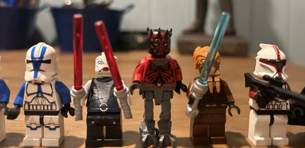 STAR WARS LEGO RARE MINIFIGURE FROM THE  GALAXIE SPACE WAR AND WARRIOR 1