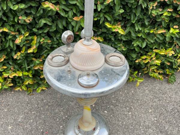 Antique Ash Tray Lamp Standing Light lamp - $200 (burbank)63471471914243122