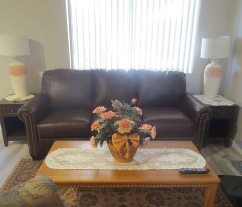 $3,000 / 1br - VACATION IN THIS BEAUTIFUL CONDO, GREAT LOCATION, STADIUMS, GOLF, LAKE (Surprise, Glendale, Sun City, Peoria)64047709303042121