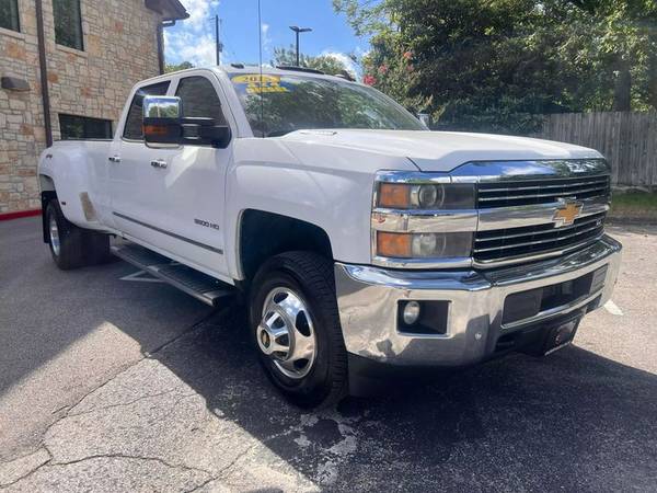 2015 *Chevrolet* *Silverado* *3500HD* *LTZ* - $29,900 (Chevrolet Silverado 3500HD)63611914378113122