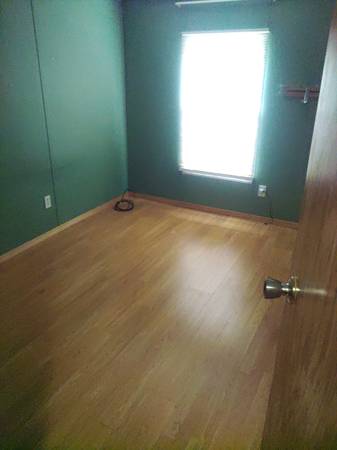 $950 / 2br - 2 bedroom apartment (Benson)63681732777473121