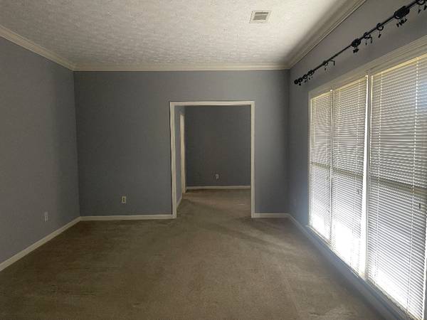 $2000.00 / 4br - 2517ft2 - Lake Forest Ranch64032132114177121