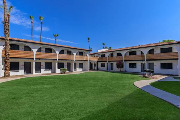 $899 / 350ft2 - 🎃No Tricks, Just Treats – Scary Good Move-In Specials! 🎃 (Mesa)64047538857347120