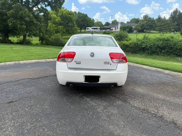 2011 Mercury Milan V6 Premier - $5,000 (Goodlettsville)63624935926401122