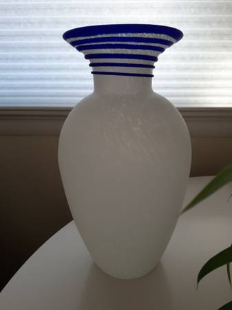 Beautiful white and blue glass vase 1