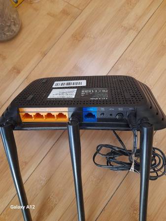 Router inalámbrico N de 450 Mbps de TP-Link (TL-WR940N) - $20 (petaluma)63439914852995122