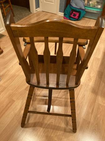 Vintage Antique Hedstrom High Chair. 1