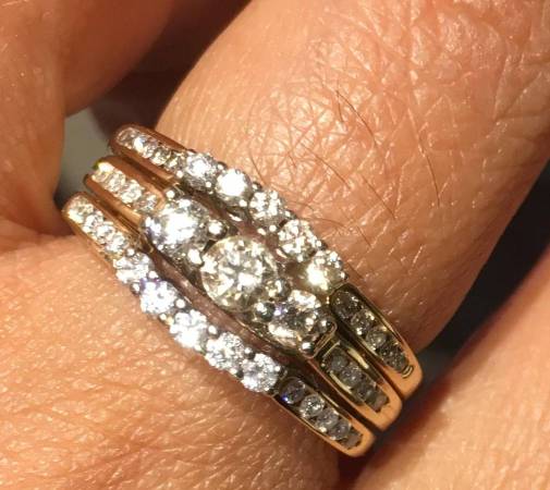 Brand New 3 pieces Natural  Diamond engagement and weeding ring in 14K 1