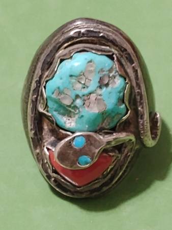 Buying vintage jewelry 1