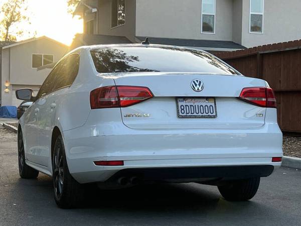 2015 Volkswagen Jetta SE TURBO - $5,90063438561721473123