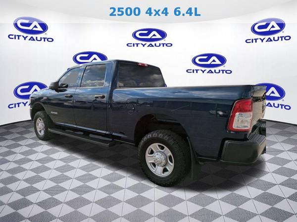 2021 Ram 2500 Tradesman 4X4 6.4L one owner clean carfax! - $26,450 (MURFREESBORO)63624909034627123