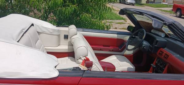 Ford Mustang 1987 - $5600 (Cincinnati)63470428529539123