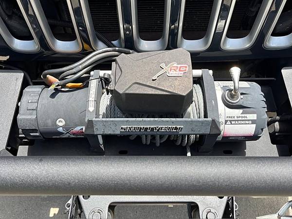 2016 Jeep Wrangler Unlimited Sahara - $22995.0063621923007619122