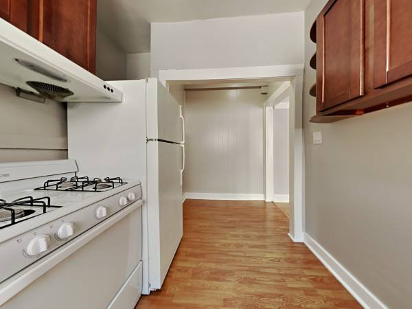 $2,195 / 1br - Oakland Hot Spot – 1BR Surrounded by Dining, Bars & the Lake! (oakland lake merritt / grand)63873332041859123