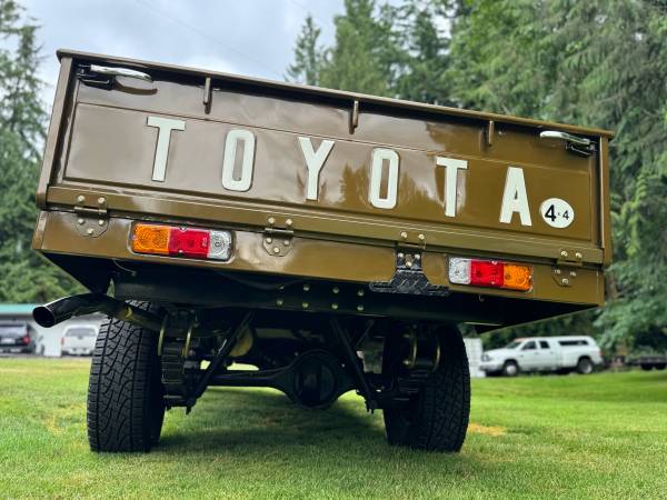 1976 Toyota Landcruiser Rotisserie Restoration Ultra Rare FJ45 Model - $46,900 (Seattle)63470611109507122