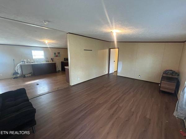 $219,900 / 3br - 1620ft2 - Situated in the Heart of Vonore, TN (Vonore)63815667513987123