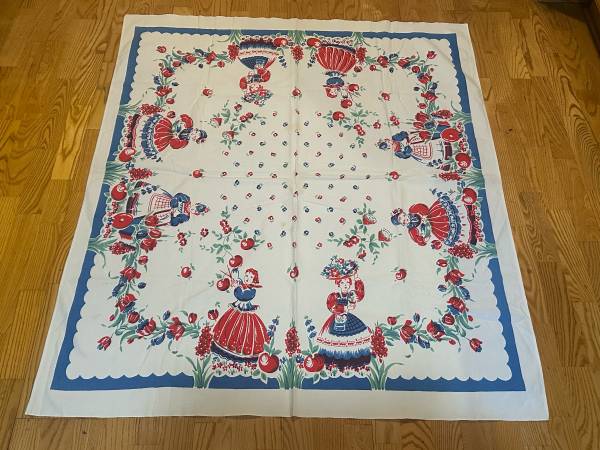 Fun & Whimsical Vintage Floral and Gardening Tablecloth 51” x 44” 1