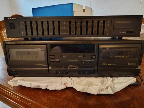 Technics equalizer and dual cassette deck. 1