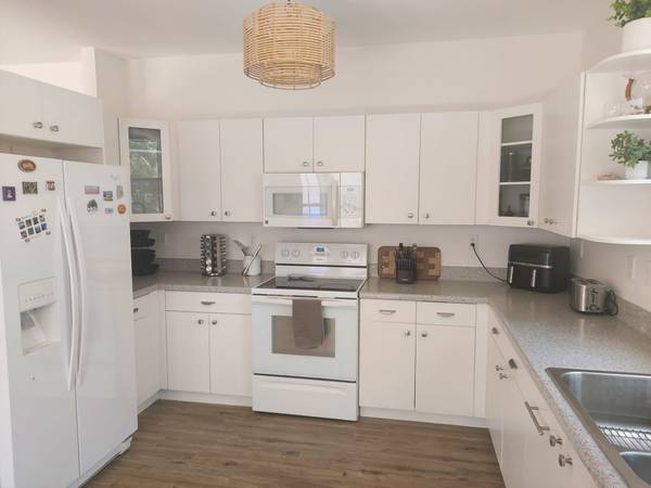 $529,000 / 3br - 1600ft2 - 3B/3B in West Lake Village 1 Mile from the Beach (Hollywood Beach)63906441686275123