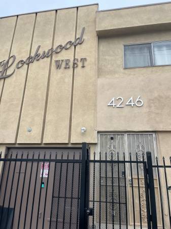 $2,150 / 2br - 700ft2 - 2 BEDROOMS/ HOLLYWOOD/Metro close (Los Angeles)63857624806785124
