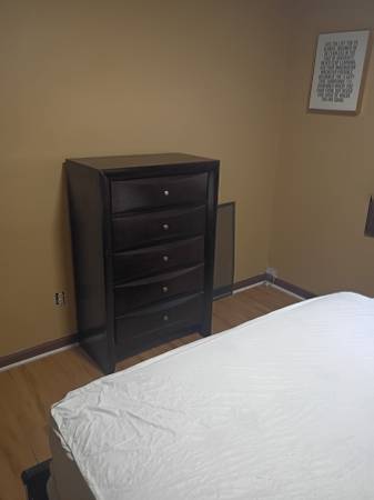 $225 / 4br - Quiet, safe and comfortable (Riverdale)63964126780803121